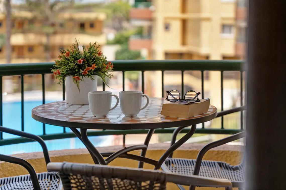 Apartamento De Lujo En Torre Del Sol, Playa De Las Americas Arona  Buitenkant foto